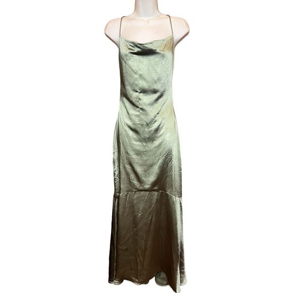 ELLIATT Aisle Satin Slipdress In Khaki Green NWT -Size XS - Picture 4 of 9